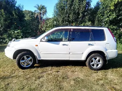 Picture of Nissan X-Trails T30s (4x4)-Why pay more! From